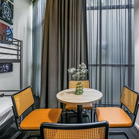 The Urban Newtown Hotel Sydney Exterior foto