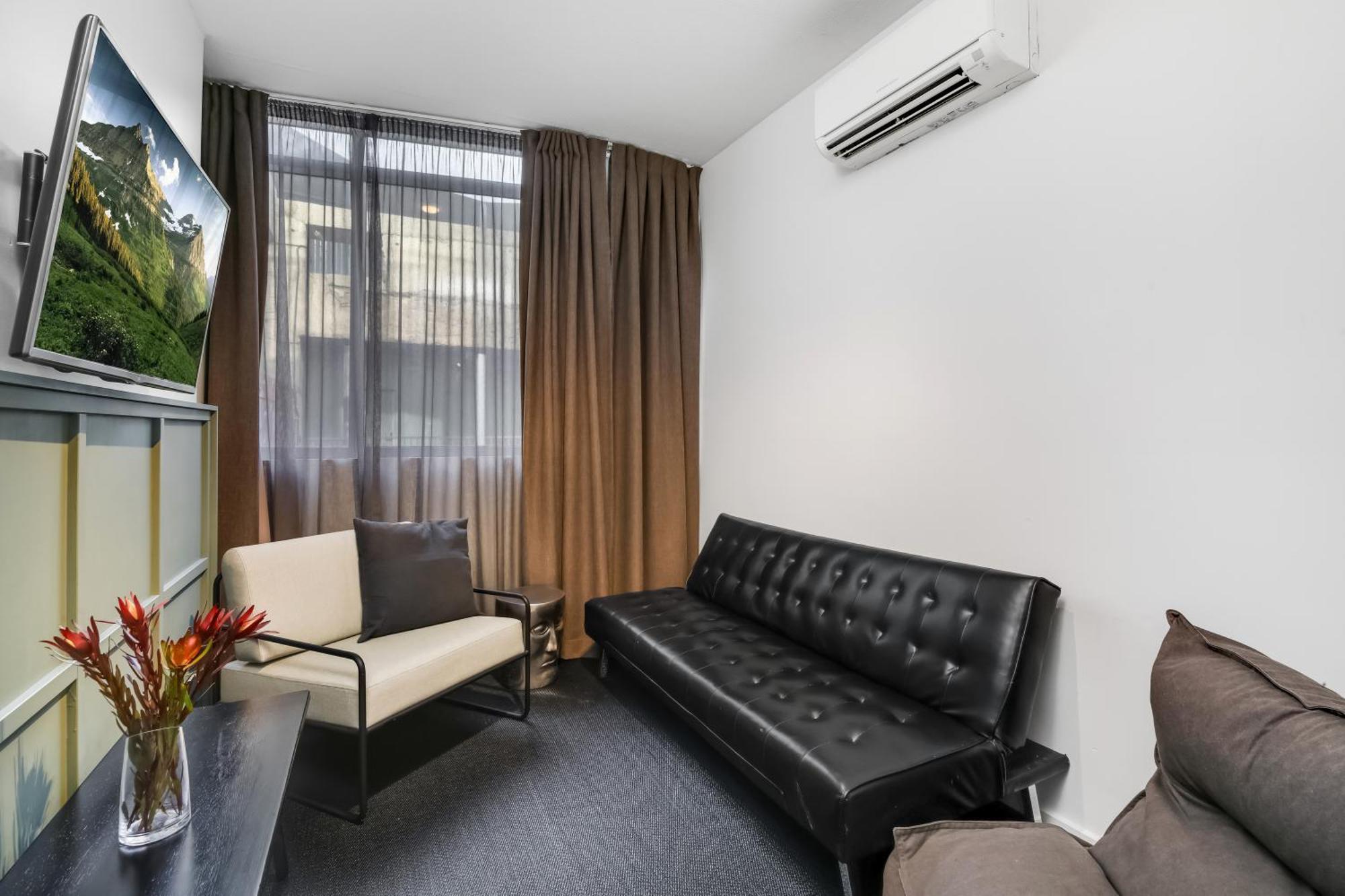 The Urban Newtown Hotel Sydney Exterior foto