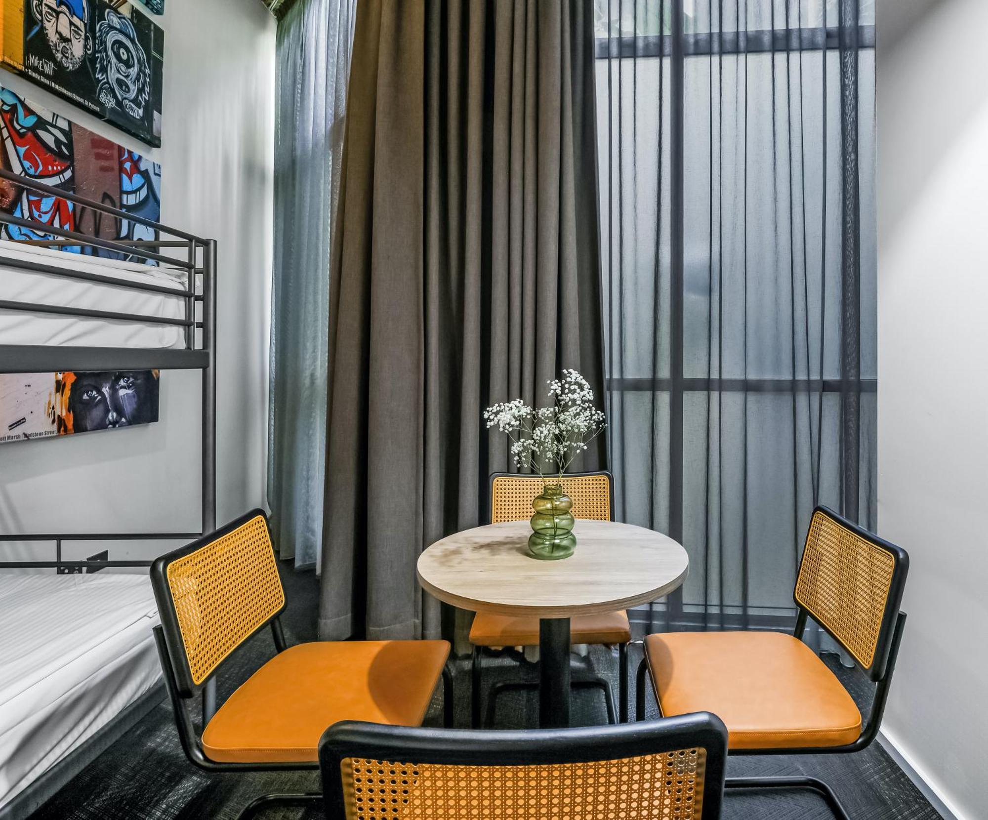 The Urban Newtown Hotel Sydney Exterior foto