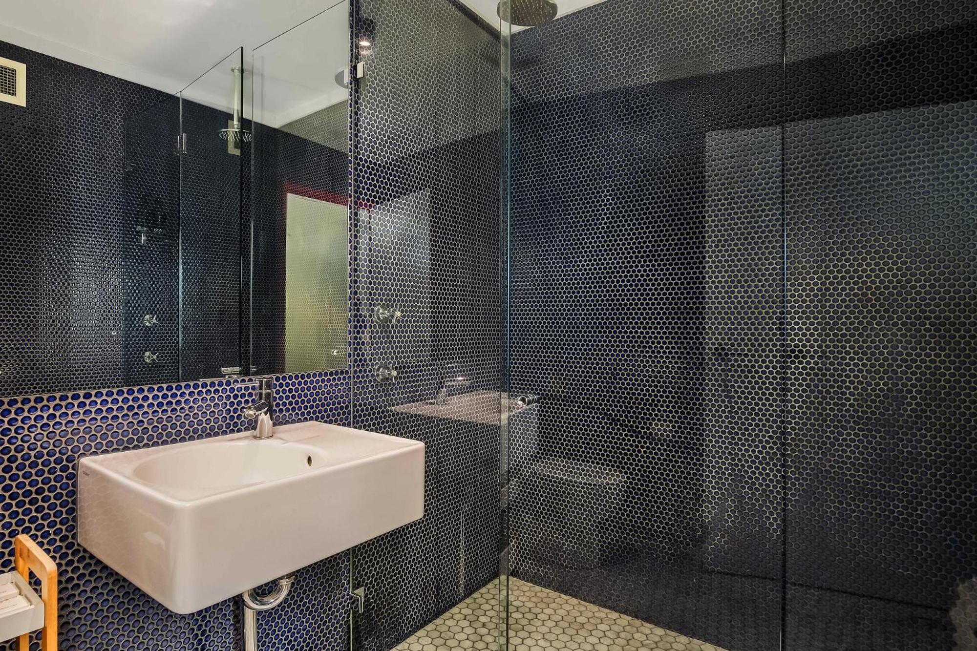 The Urban Newtown Hotel Sydney Exterior foto